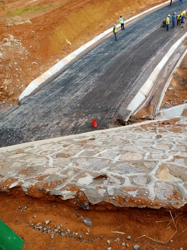 Infrastructures: Les  raccordements de  l'Autoroute Yaoundé-Douala sont rassurants