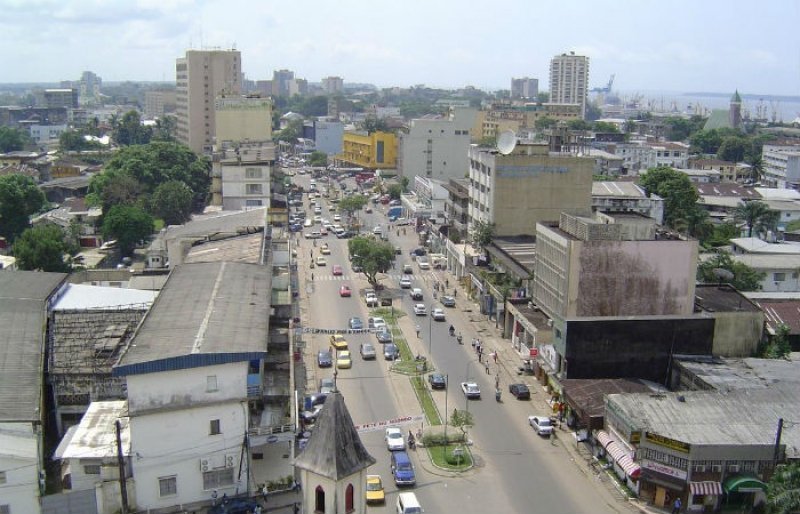 Society : Douala Hosting Climate Forecasting Application Center