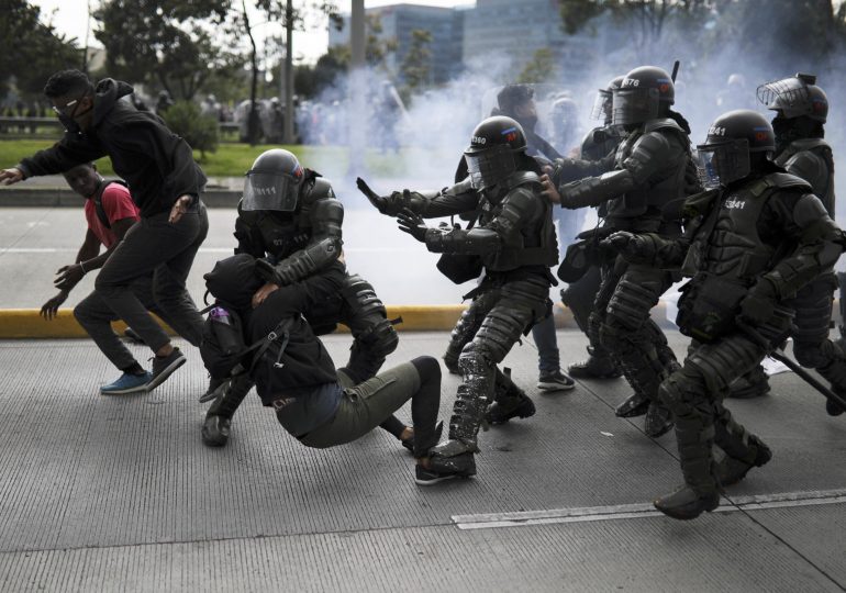 Colombie : Nouvelles émeutes après une bavure policière, dix morts