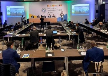 Afrique centrale : La CEMAC organise une table ronde à Paris pour lever 3,4 milliards d’euros.