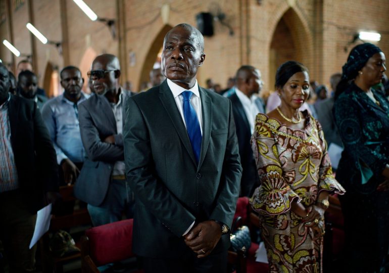 RDC : Désaccord entre Tshisékédi et Kabila : le "président élu" Martin Fayulu est aux anges.