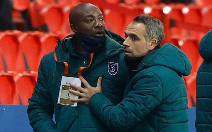 Champion's League : Achille webo occasionne l’arrêt du match PSG-BASAKSEHIR