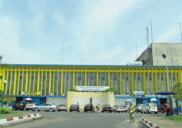 Cameroun : Internet est un couteau à double tranchant pour la poste.