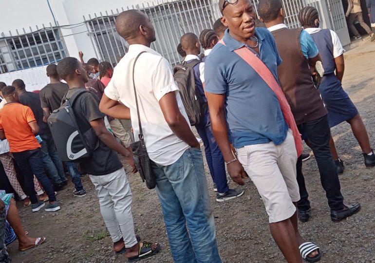 Cameroun : Bataille franco-française pour le controle de l'identité.
