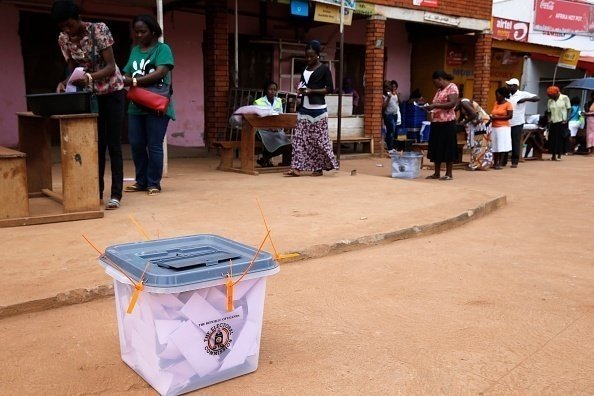 Ouganda-Elections 2020 : Les Observateurs Americains Déclarés Non-grata Et Les Réseaux Sociaux Suspendus