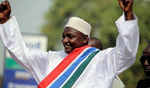 Gambie : Le président de la république adama Barrow crée son propre parti.