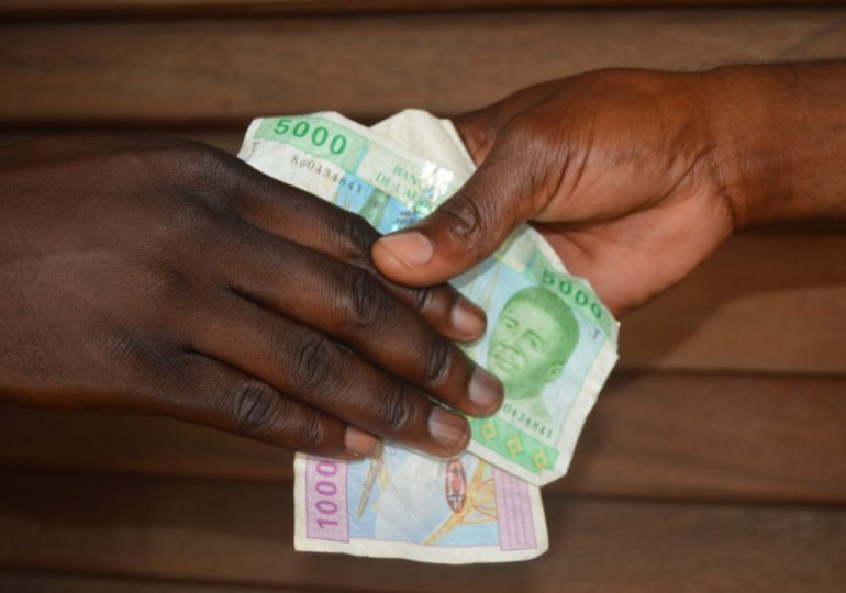 Cameroon : National Textbook Commission Accused of Corruption
