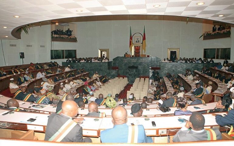 CAMEROUN : Pénombre sur la première session parlementaire de l’année