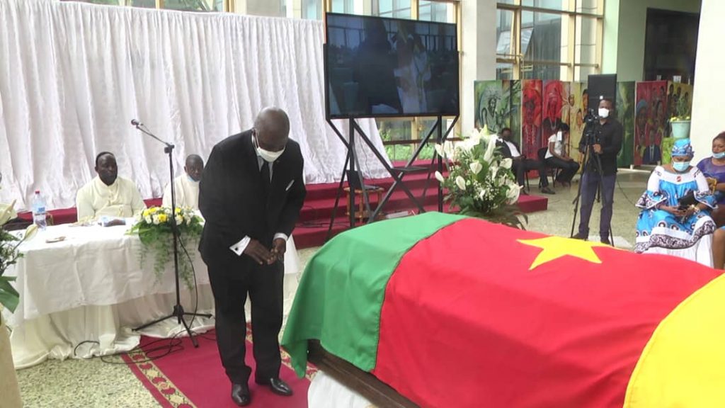 Cameroun : Les fleurs et des pleurs pour l'honorable Prince MIKODY.