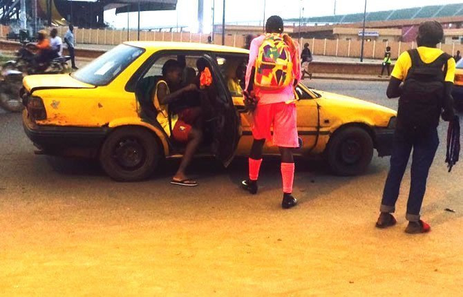 Cameroun : Les taxis favorisent la propagation du Covid-19.