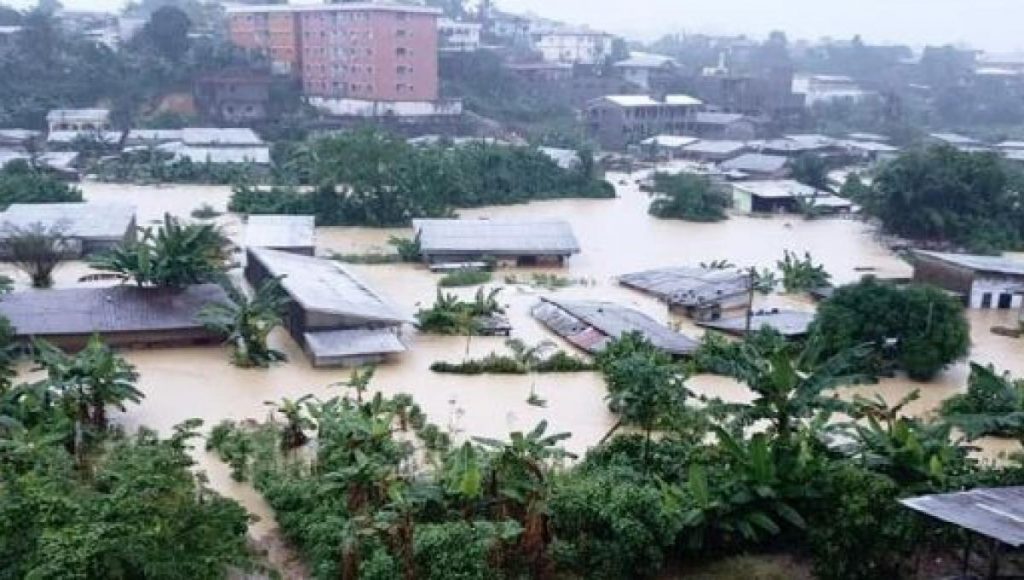 Cameroun-Douala : Des rafales d’inondations se déversent dans les ménages