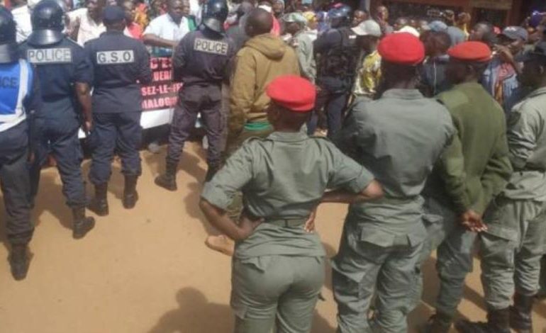Cameroun : Un policier gardé à vue pour meurtre