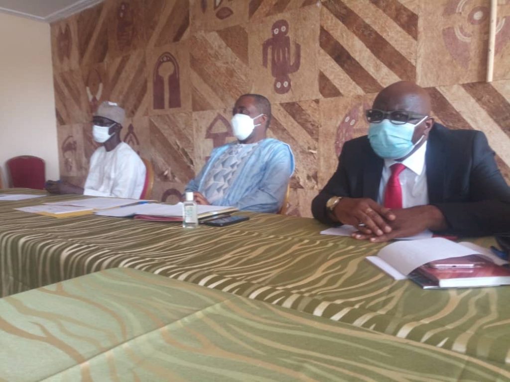 Cameroon : Gaston Komba Brainstorms Lauds Journalists On Professionalism