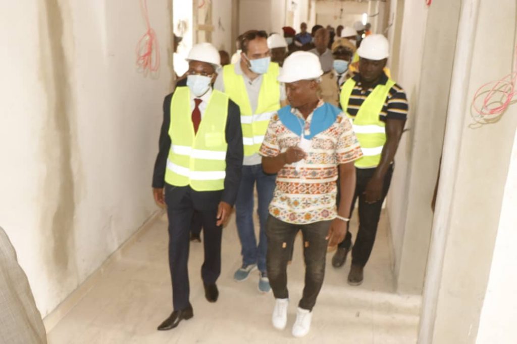 Santé : L’ire de Manaouda Malachie à l’hopital de Maroua