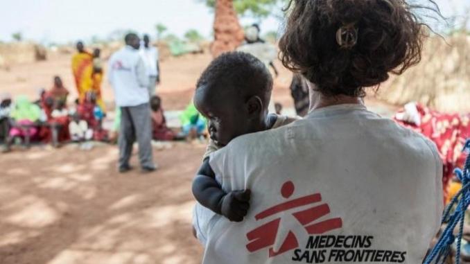 Societe:  Danger permanent pour les travailleurs humanitaires