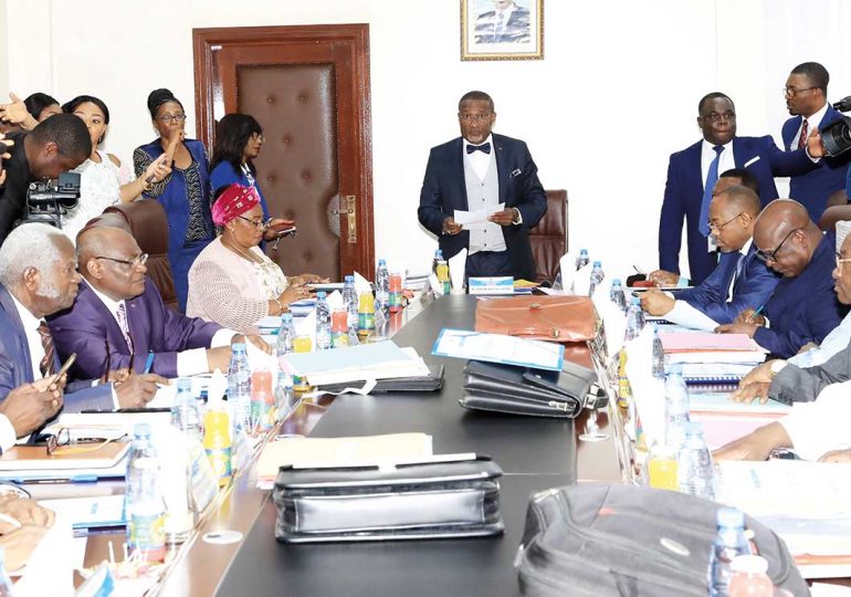 politique : Comprendre le mandat des membres du conseil électoral