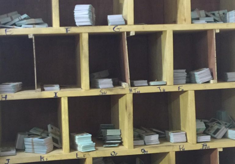 Society : Thousand Of National Identity Cards and Passports Abandoned