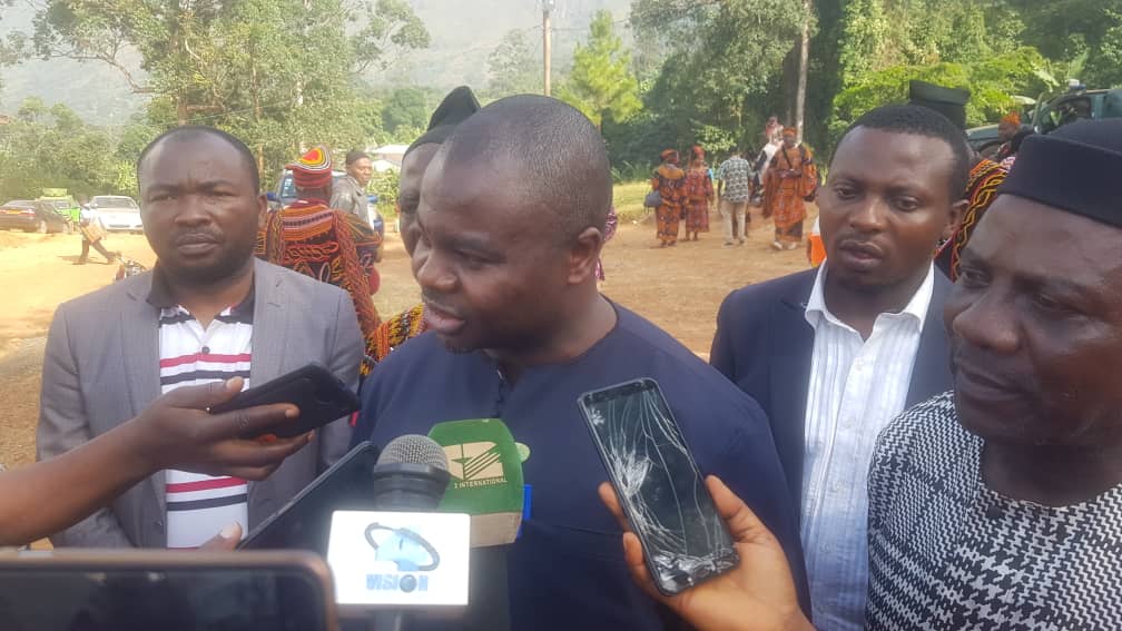 Society: Member of Parliament Assist in Water Project Fundraising